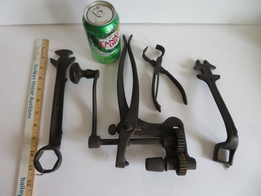 4 antique wagon wheelwrights blacksmith tools