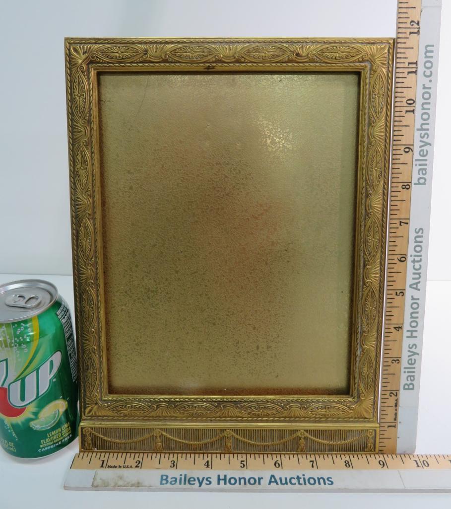 Lovely ornate Tiffany Studios metal picture frame, 9" x 12"