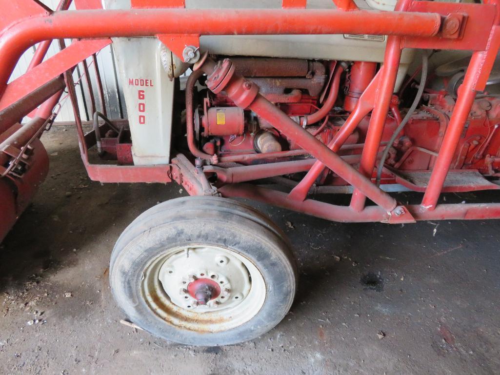 Ford Model 600 Tractor with trip bucket