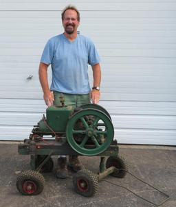 Fairbanks Morse Z Hit and Miss Engine, 1 1/2 HP