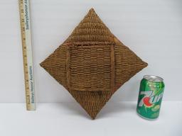 9" lift top Native American basket