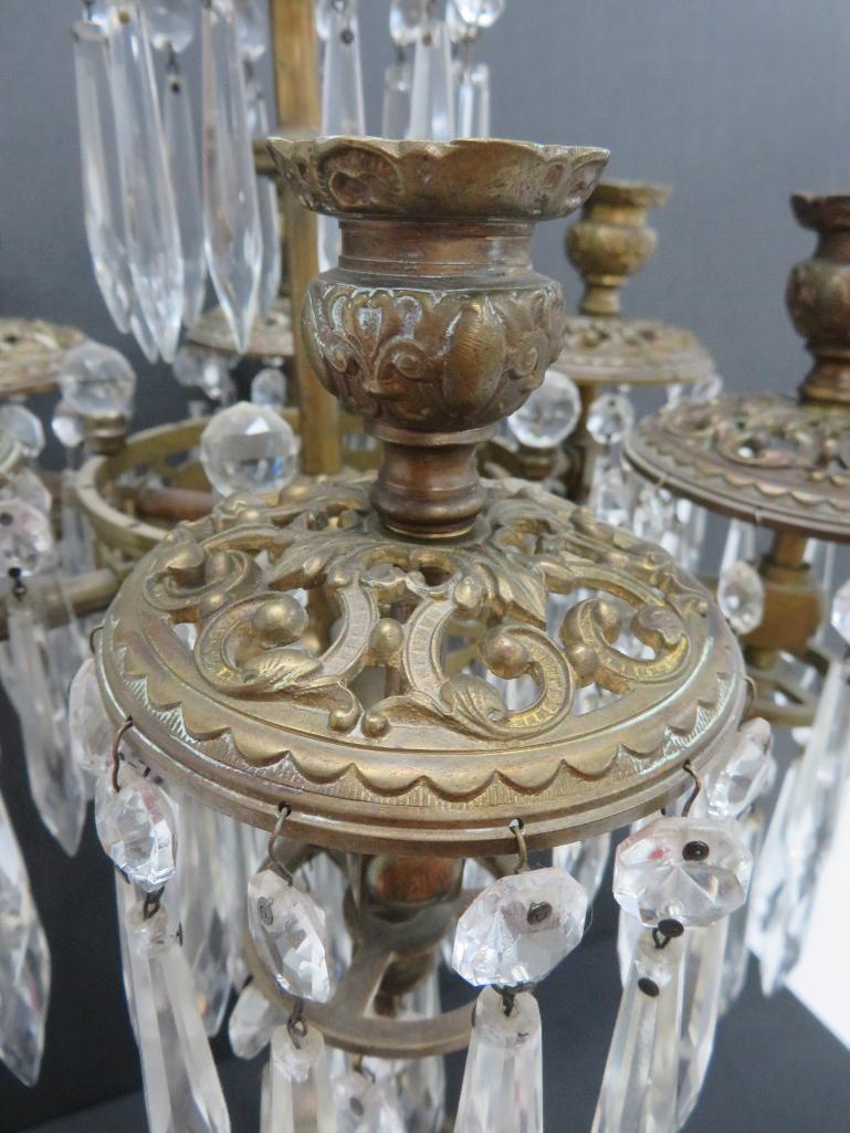 7 candle brass candelabra, very ornate 25" tall, about 150 prisms