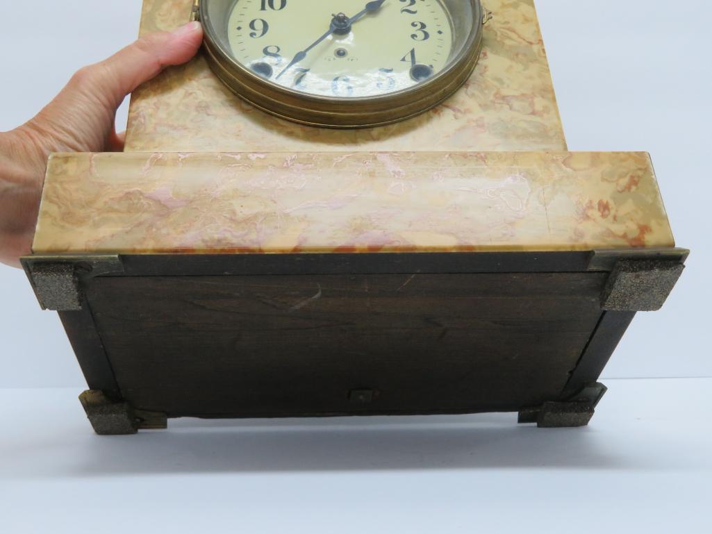 Seth Thomas mantle clock, 11 1/2"