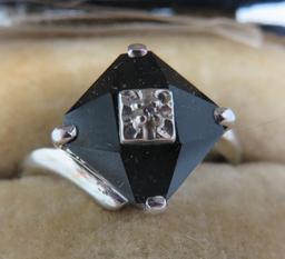 Black onyx and diamond ring, size 7 3/4, with vintage ring box