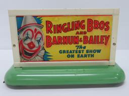 Vintage American Flyer lighted Ringling Bros Barnum & Bailey billboard & 1930 catalog