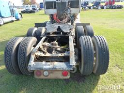 1997 Kenworth W900 Truck Tractor, s/n 1XKWDR9X9VJ741465: T/A, Day Cab, 13-s