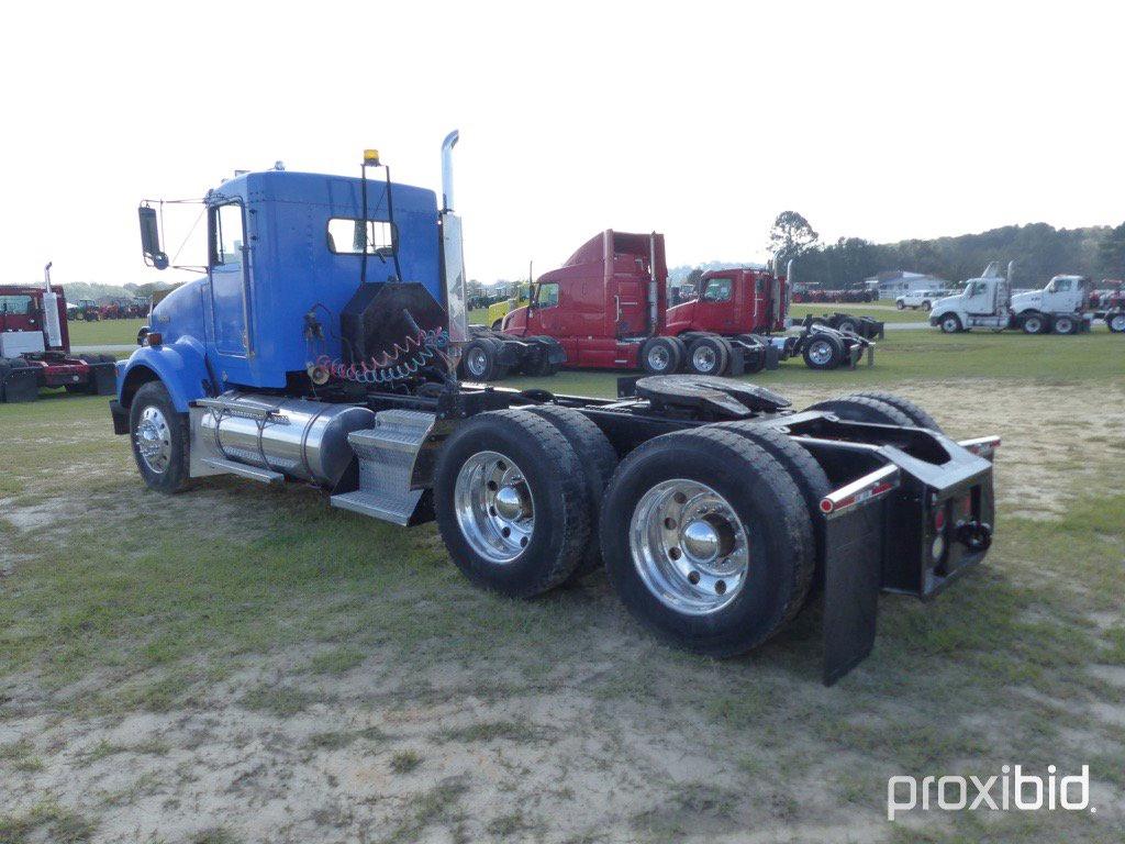 1994 Kenworth T800 Truck Tractor, s/n 1XKDDB9X7RJ628344: T/A, Day Cab, Cat