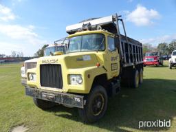 1976 Mack DM685S Tandem-axle Dump Truck, s/n DM685S29062: Mack 235hp Eng.,