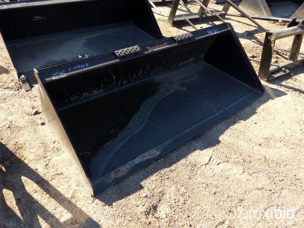 New Tomahawk 72" Smooth Bucket fits Skid Steer