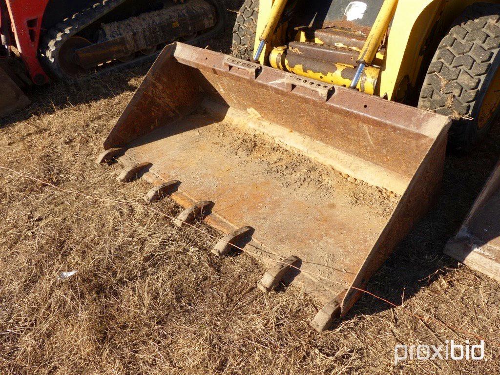 2002 John Deere 240 Skid Steer, s/n KV0240A441004: C/A, Aux. Hydraulics