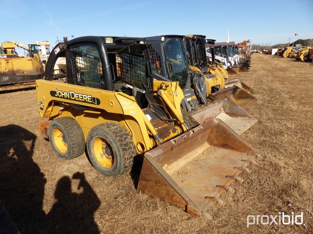 2002 John Deere 240 Skid Steer, s/n KV0240A441004: C/A, Aux. Hydraulics