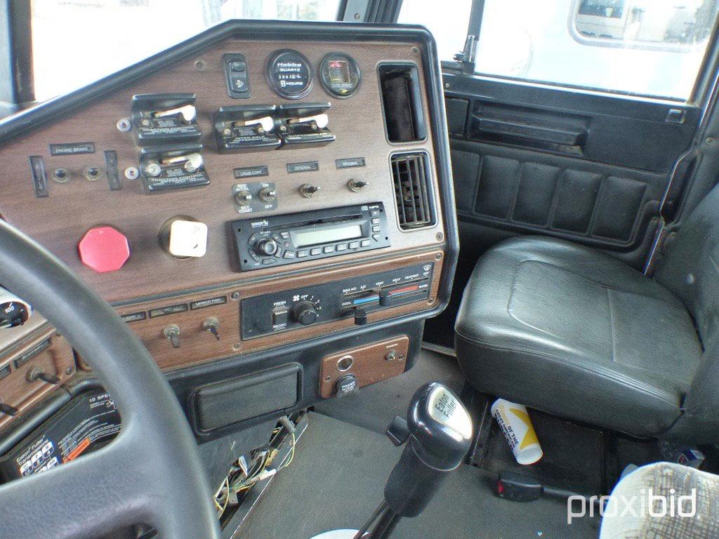 2008 Freightliner Truck Tractor s/n 1FUJALCK58DZ95548