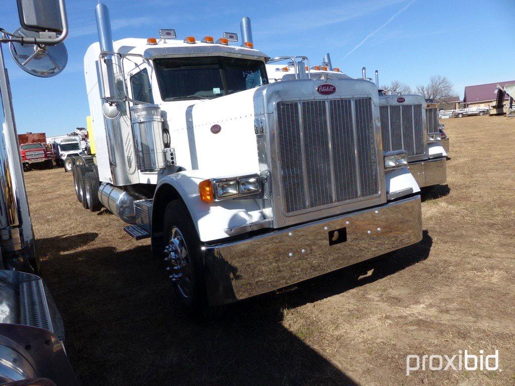 2006 Peterbilt 379 Truck Tractor, s/n 1XP5DB9XX6N640717: Tri-axle, Sleeper