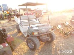 XRT900 CLUB CAR GOLF CART W/ DUMP BED