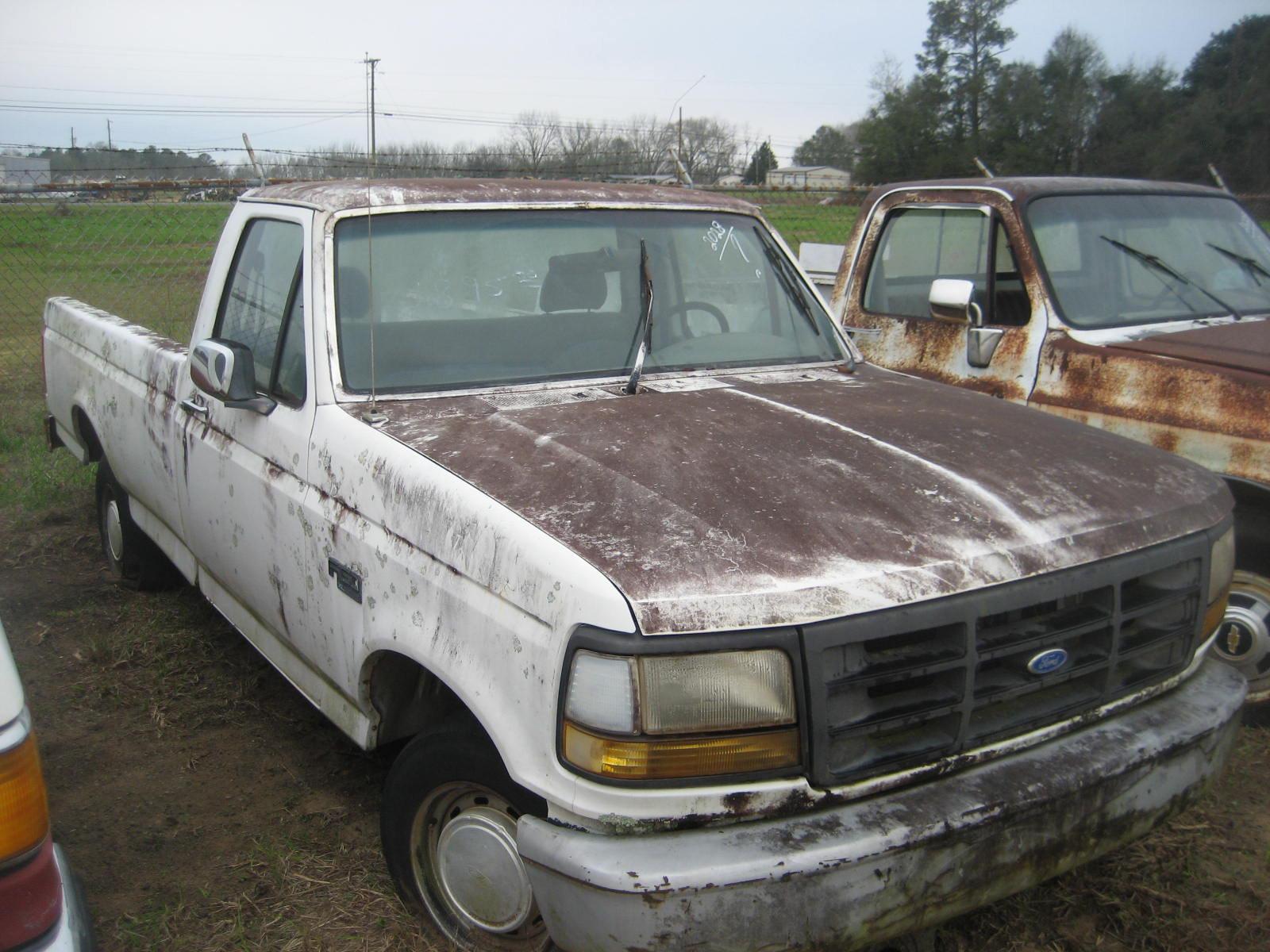 1993 Ford F150 Pickup, s/n 1FTDF15YXPNA45450