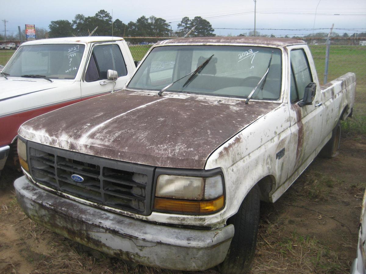 1993 Ford F150 Pickup, s/n 1FTDF15YXPNA45450