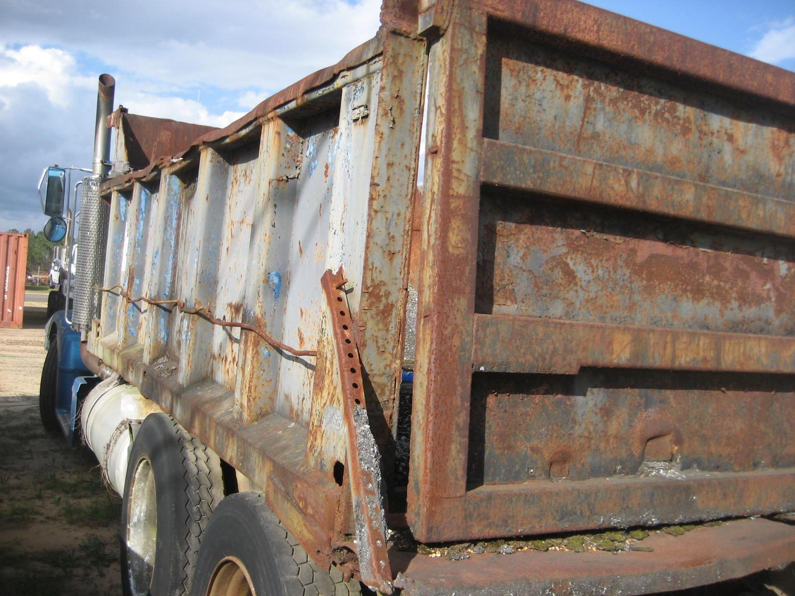 1989 Peterbilt Dump Truck, s/n 1XACDR9XDN277487: T/A, Diesel Eng., 9-sp.