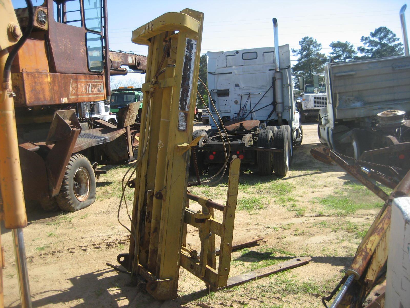 Forklift Mast w/ Forks