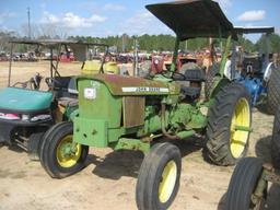 John Deere 2010 Tractor: Diesel Eng., 2800 hrs