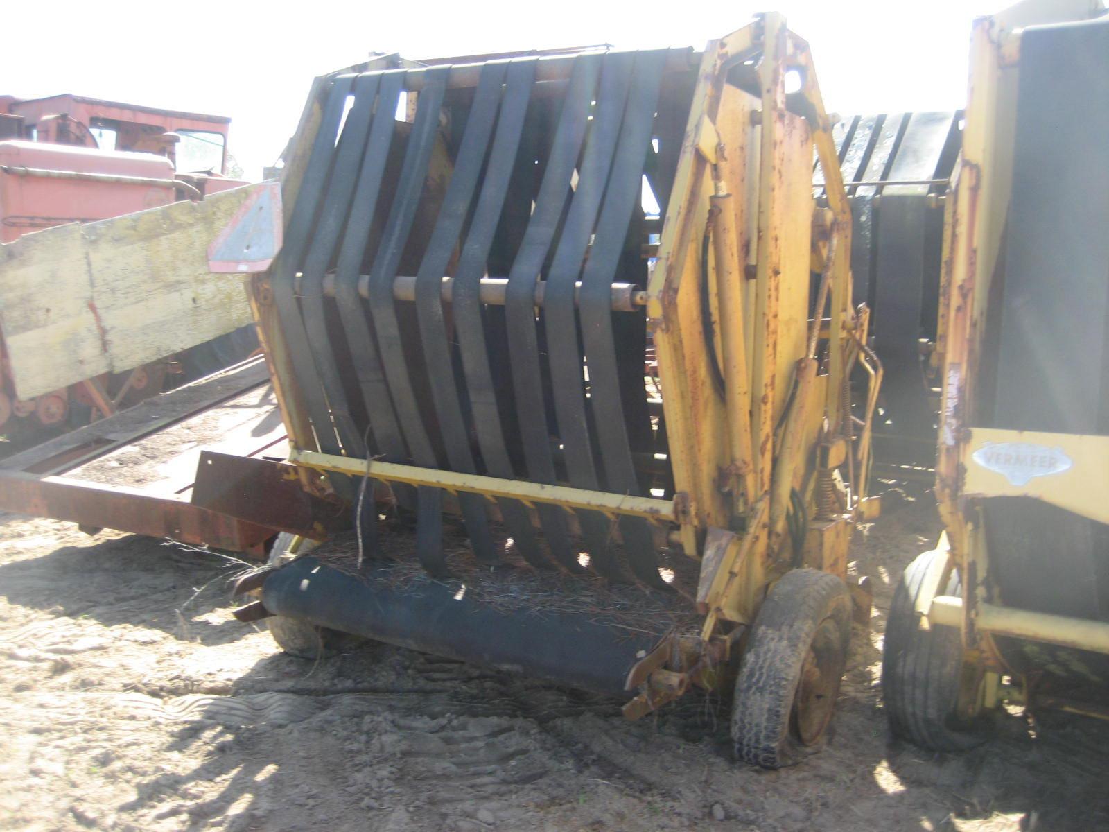 Vermeer Round Baler