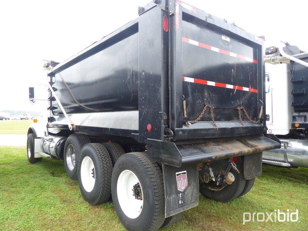 2014 Kenworth T800 Tri-axle Dump Truck, s/n 1NKDL40X2EJ391553: Cummins ISX1