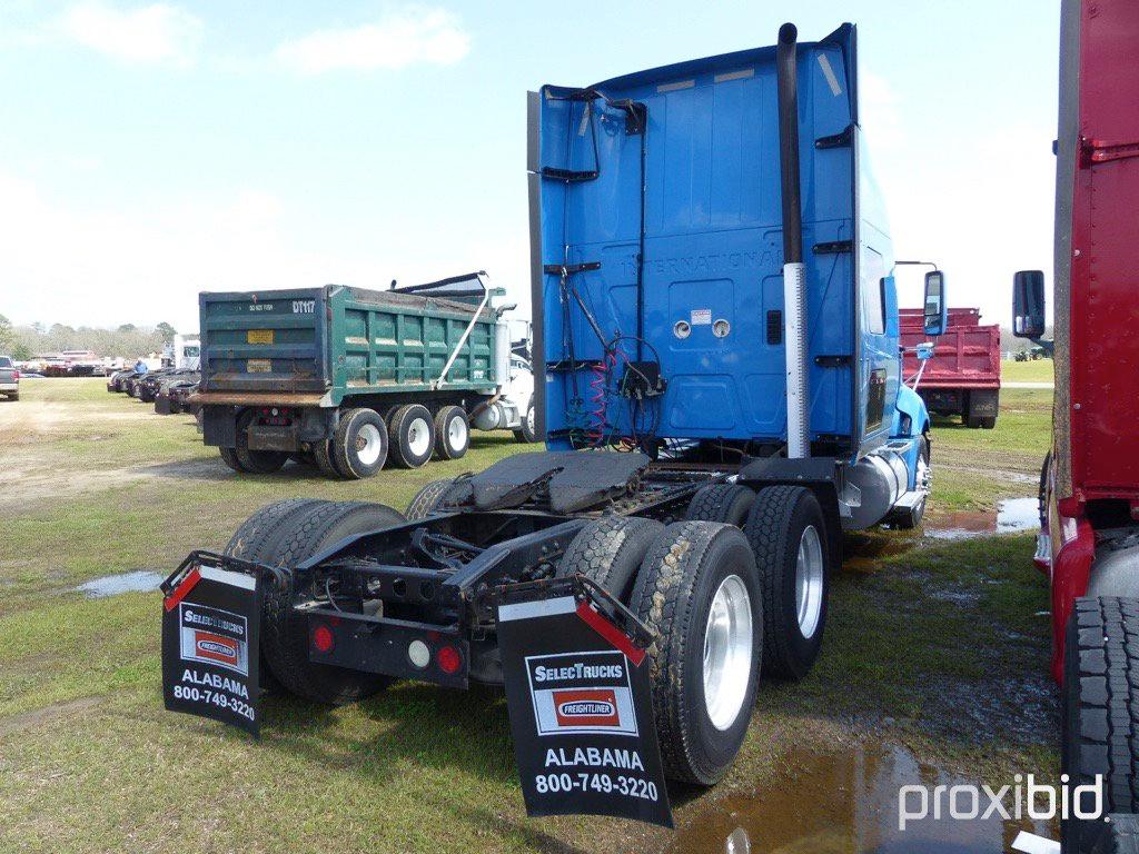 2010 International ProStar Eagle Truck Tractor, s/n 3HSCUAPR5AN243072: Slee