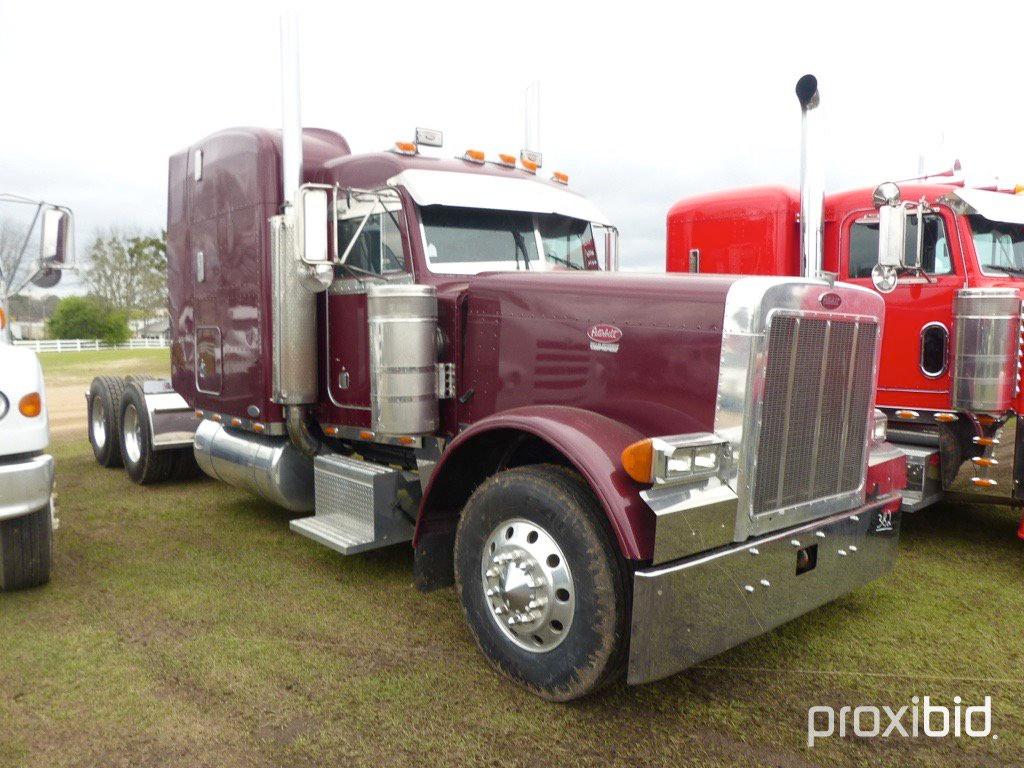 2000 Peterbilt 379 Truck Tractor, s/n 1XP5DB9X9YD519864: Ext. Hood, 3406E C