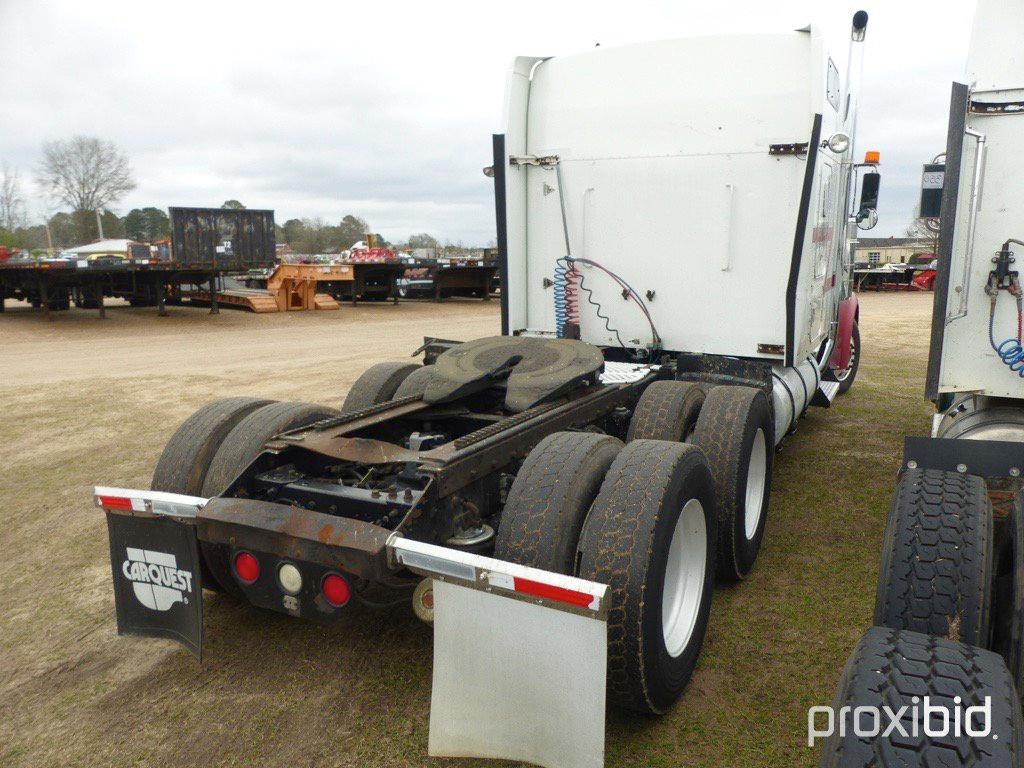 2000 Kenworth Truck Tractor, s/n 1XKWDB9XXYR838686