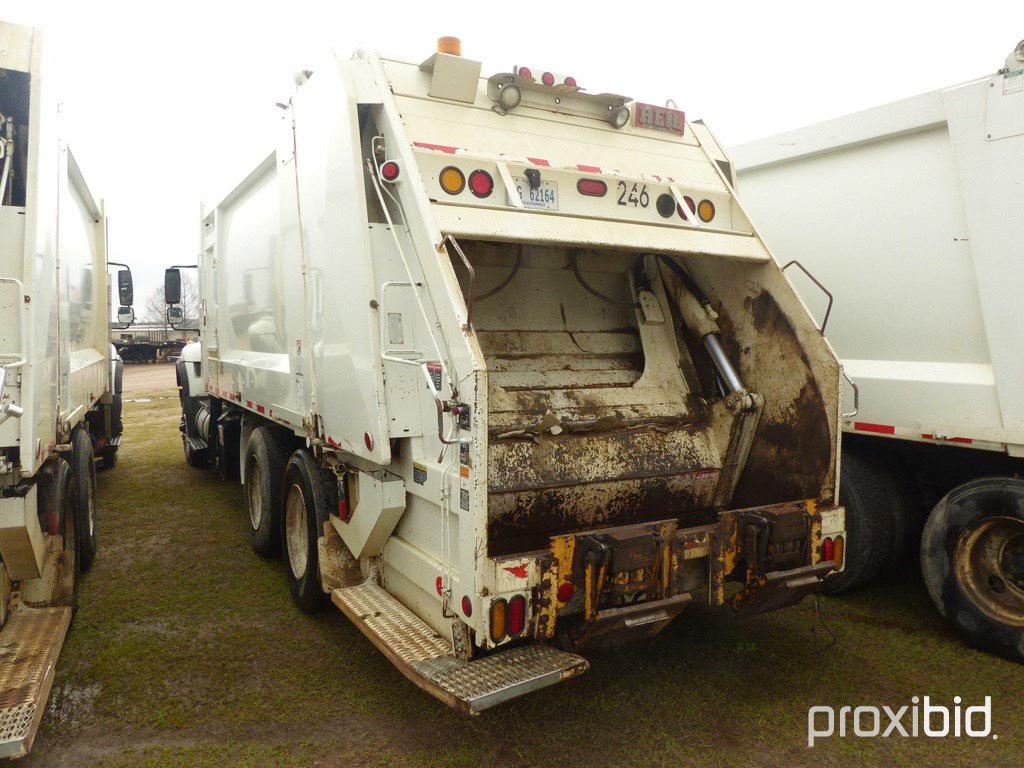 2013 International 7400 SBA 6x4 Garbage Truck, s/n 1HTWGAZT1DJ333416: Maxxf