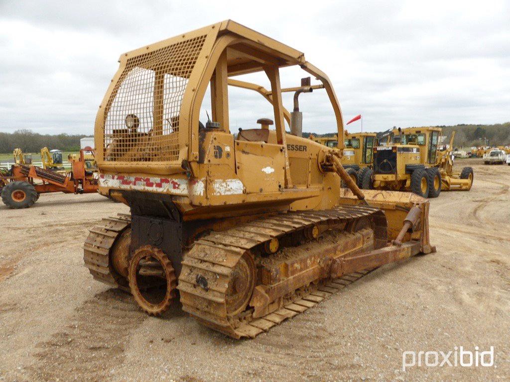 Dresser TD12C Dozer, s/n P020879: Sweeps