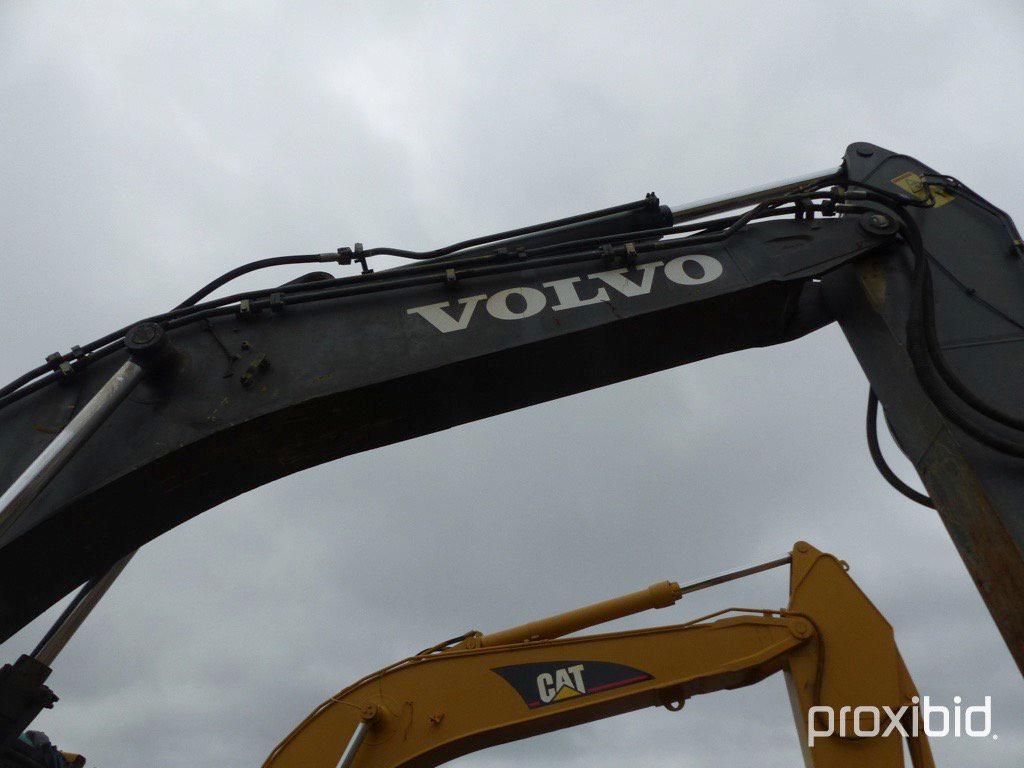 2010 Volvo EC360CL Excavator, s/n P00110547: Cab, 36" Tracks, 60" Bkt., Met