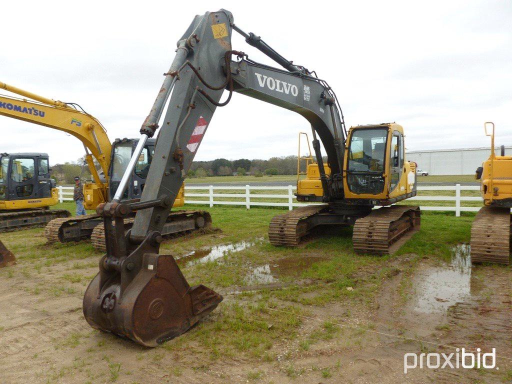 2001 Volvo EC150LC Excavator, s/n C03103: Encl. Cab, 40" Bkt.