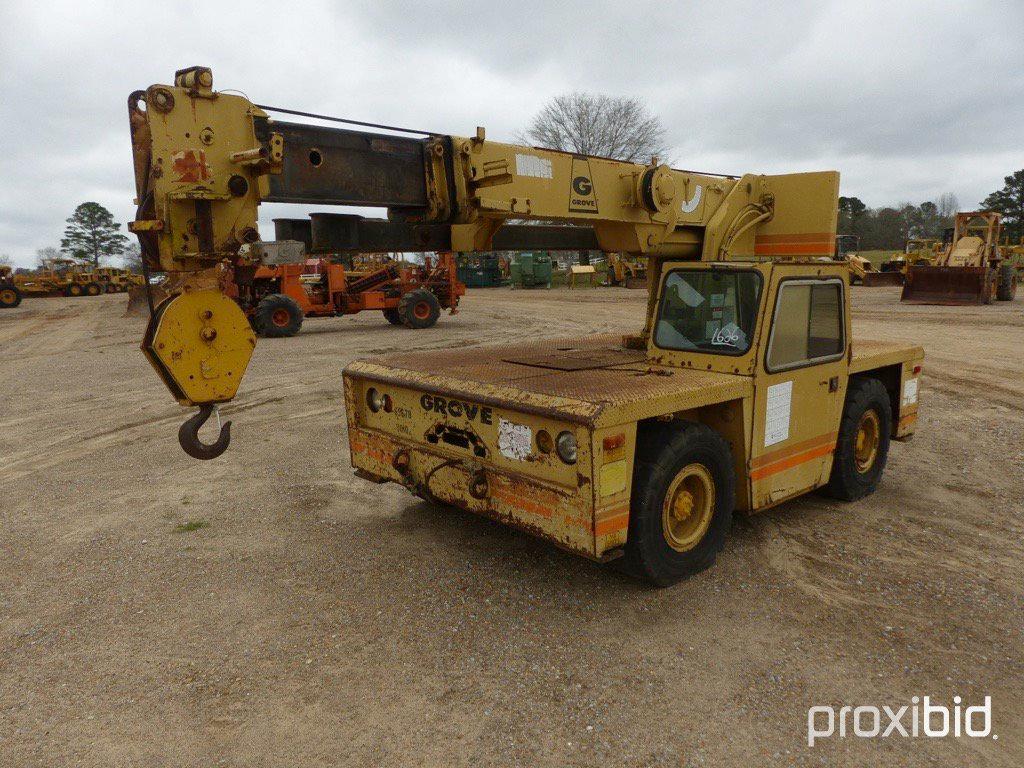 Grove AP308 Carry Deck Crane, s/n 69678: 8.5 ton