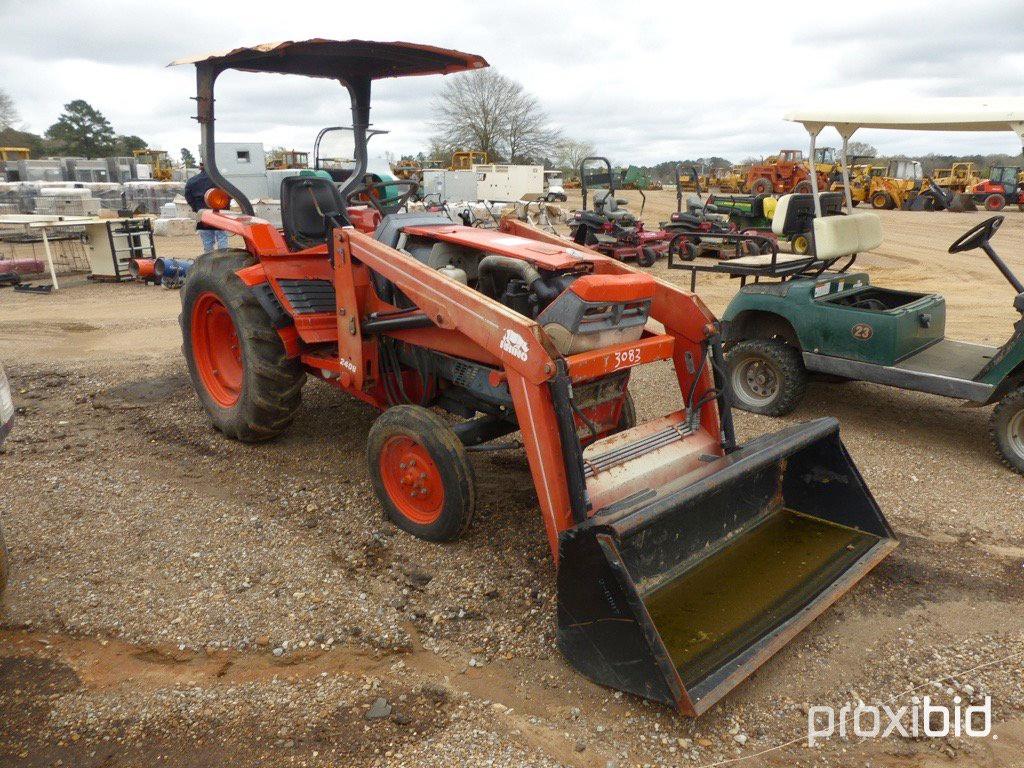 Kubota L2900 Tractor (Flood Damaged): 2wd, Front Loader, Meter Shows 1921 h