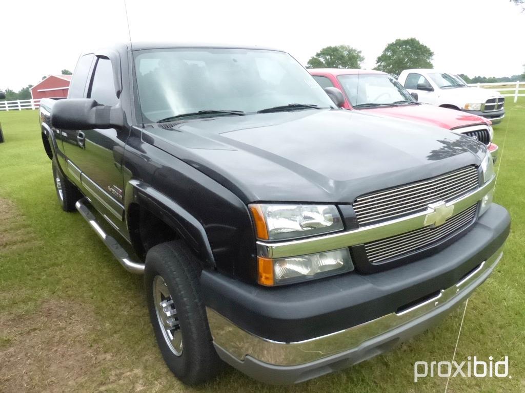 2004 Chevy 2500HD Pickup, s/n 1GCHC29184E129775: 2wd, Duramax Diesel, Ext.