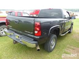 2004 Chevy 2500HD Pickup, s/n 1GCHC29184E129775: 2wd, Duramax Diesel, Ext.