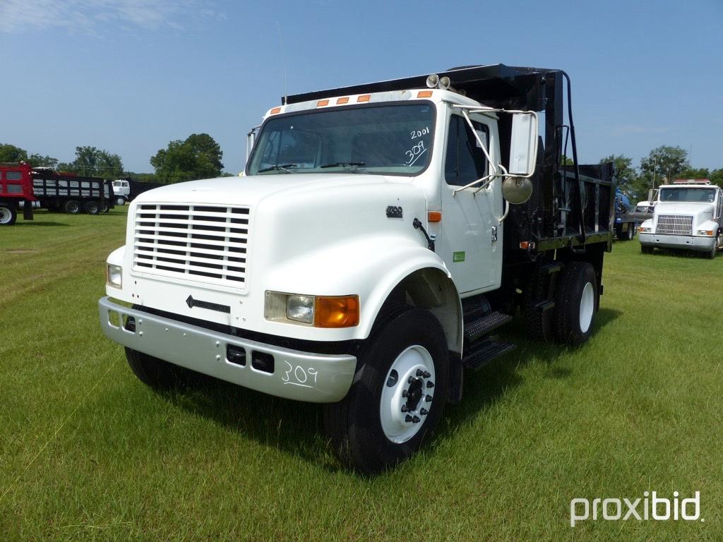 2001 International 4700 Single-axle Dump Truck, s/n 1HTSCABNX1H359649: IH D