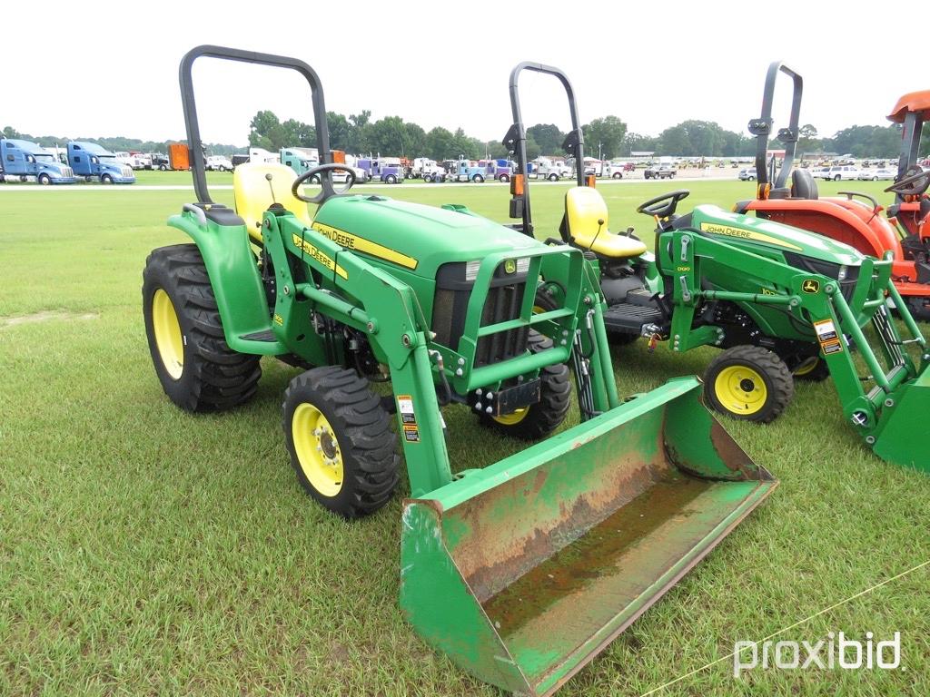 John Deere 3032E MFWD Tractor, s/n 1LV3032EJBH313443: Roll Bar, Front Loade