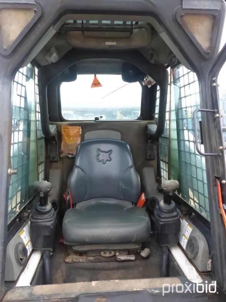 2007 Bobcat T300 Skid Steer, s/n 532015402: Encl. Cab, Rubber Tracks, Meter