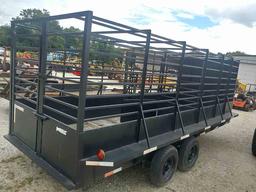 18' Gooseneck Livestock Trailer