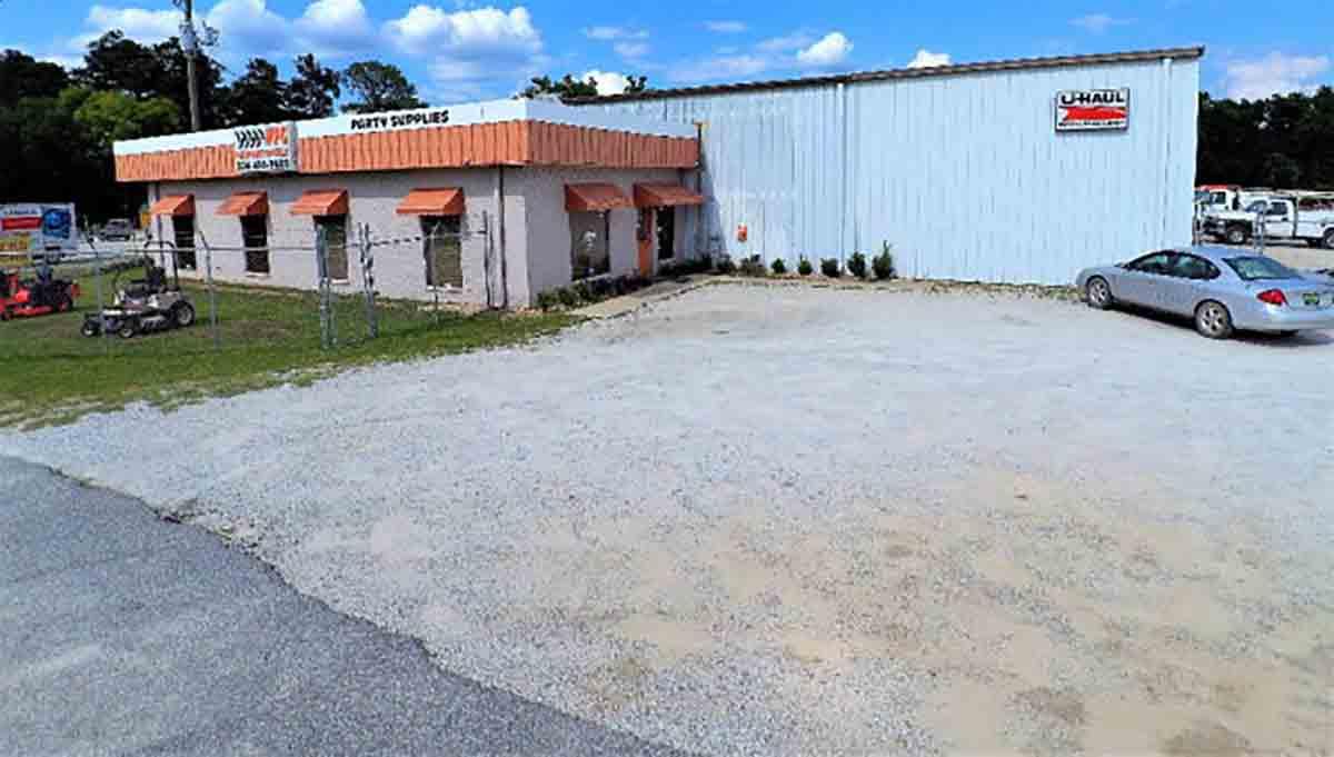 4.2 +/- acres with 14000 +/- square foot building: Enclosed, Fenced