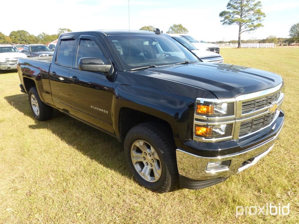 2015 Chevy Silverado 1500 Z71 4WD Pickup, s/n 1GCVKREC3FZ373335: Ext. Cab,