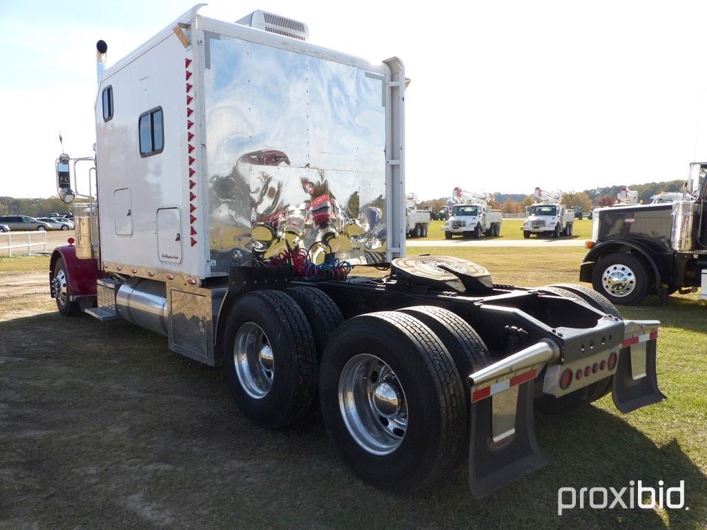 2005 Peterbilt 379 Truck Tractor, s/n 1XP5DB9X35N841535: Ext. Hood, 110" Sl