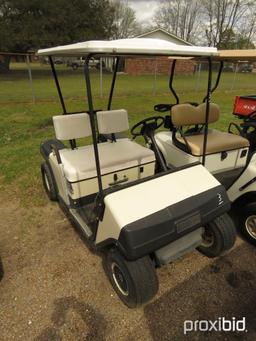 EZGo Electric Golf Cart, s/n 688056E2292 (No Title): 36-volt, Auto Charger