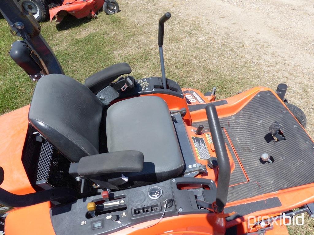 Kubota ZG227LA Zero-turn Mower, s/n A1801: Meter Shows 670 hrs