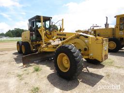 Komatsu GD530A-2CY Motor Grader, s/n 210004: Encl. Cab, Mid-mount Scarifier