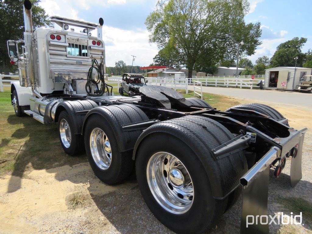 2016 Peterbilt 389 Truck Tractor, s/n 1XPXP4EX0GD306480: Tri-axle, Day Cab,