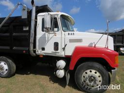 1998 Mack CH613 Tri-axle Dump Truck, s/n 1M1AA12Y7WW079067: Mack E7 330/350