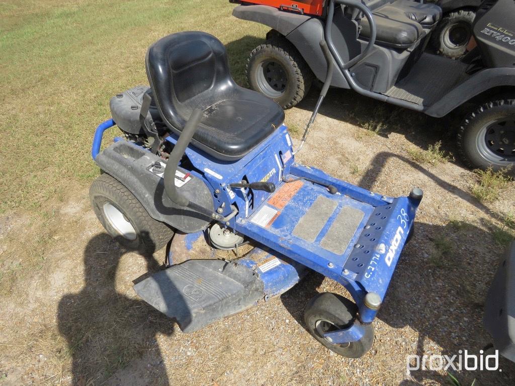 Dixon 42" Zero-turn Mower, s/n 104756433