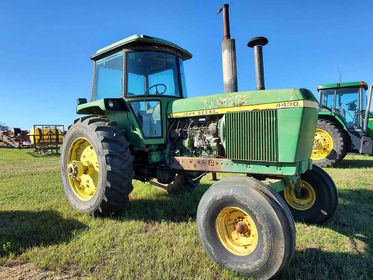 John Deere 4430 Tractor, s/n 069183R: Cab